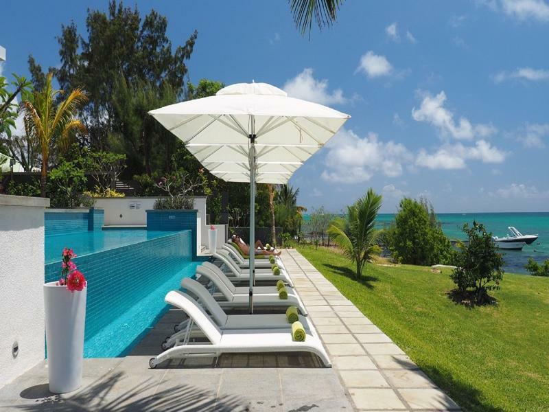 Myra Seafront Suites With Lov Cap Malheureux Exterior photo