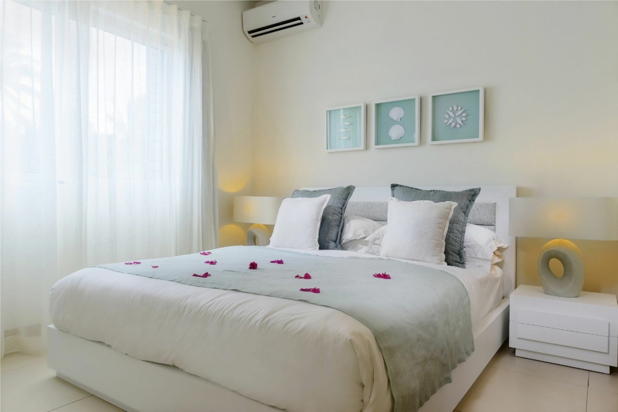 Myra Seafront Suites With Lov Cap Malheureux Exterior photo
