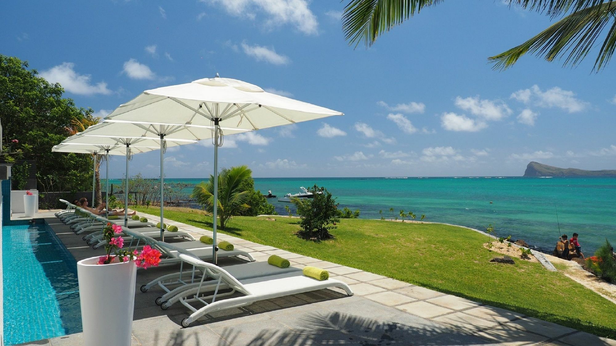 Myra Seafront Suites With Lov Cap Malheureux Exterior photo